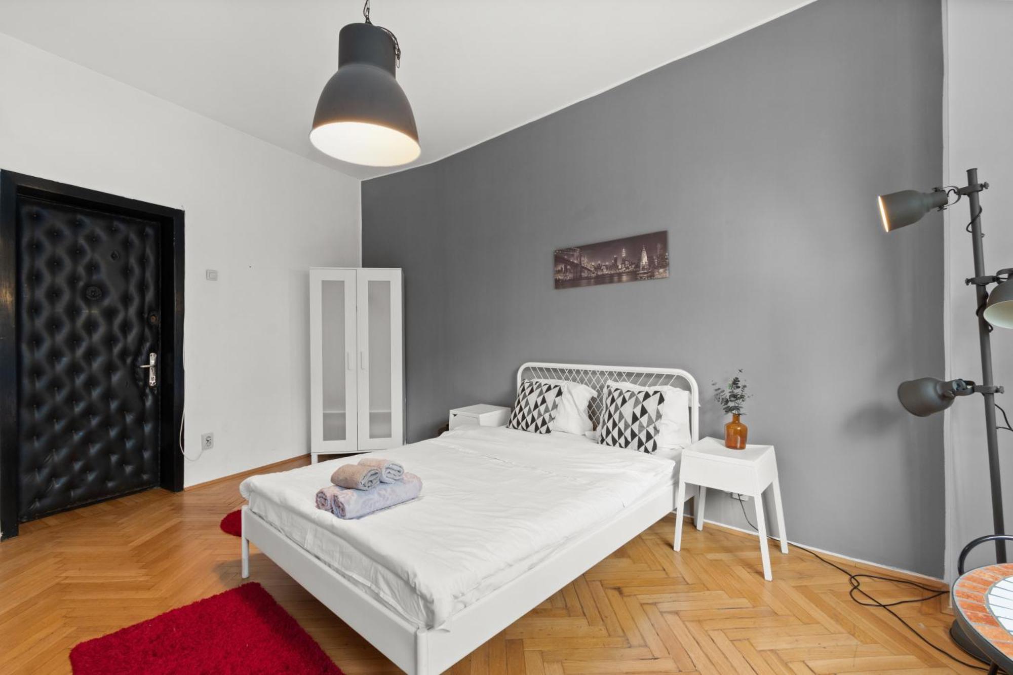Old Town Center 23b Apartment *
